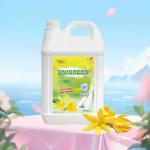 Nước lau sàn Uni Green 9600ml - Hương Ylang